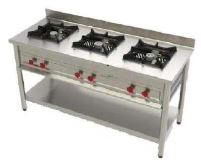 GAS RANGE
